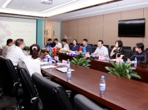 南山区人大常委会邓志荣副主任考察米兰体育